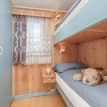 Cozy By The Sea Holiday home