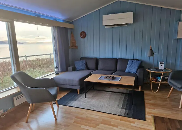 Dom wakacyjny Cozy By The Sea