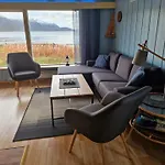 Cozy By The Sea Tromsø